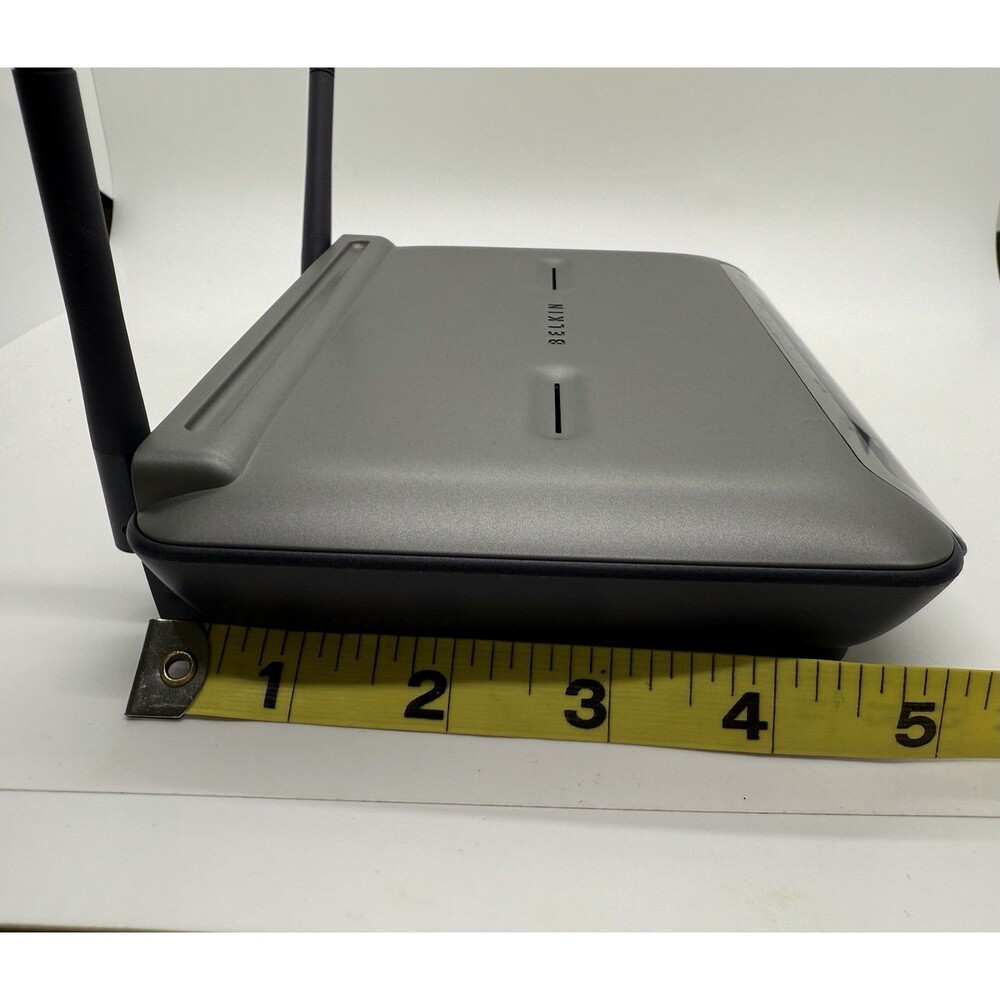 Belkin F5D7231-4 125 Mbps 4-Port 10/100 Wireless G Router Tested W/Cables - Picture 6 of 7